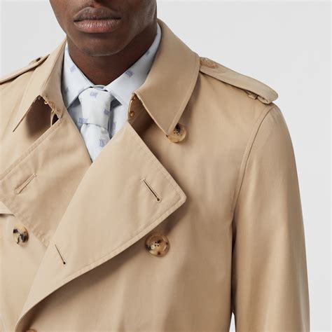 burberry trenchcoat chelsea short|Burberry Chelsea trench coat men's.